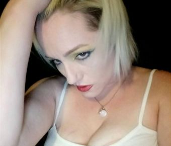 Zora Stone's Public Photo (SexyJobs ID# 205076)