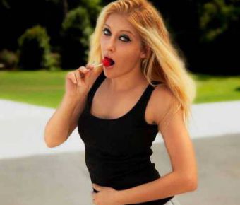 Lizbet's Public Photo (SexyJobs ID# 217565)