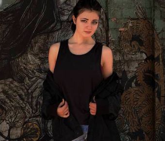 Hazel's Public Photo (SexyJobs ID# 294217)