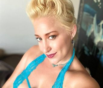 Blissberry's Public Photo (SexyJobs ID# 366069)