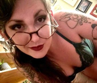 Liz's Public Photo (SexyJobs ID# 715973)