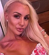 Anna's Public Photo (SexyJobs ID# 736037)
