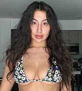 Luna's Public Photo (SexyJobs ID# 747909)