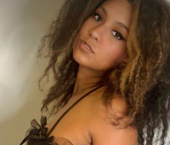 Lucia Renee's Public Photo (SexyJobs ID# 752236)