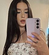 Lily's Public Photo (SexyJobs ID# 758503)